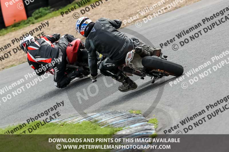 enduro digital images;event digital images;eventdigitalimages;lydden hill;lydden no limits trackday;lydden photographs;lydden trackday photographs;no limits trackdays;peter wileman photography;racing digital images;trackday digital images;trackday photos